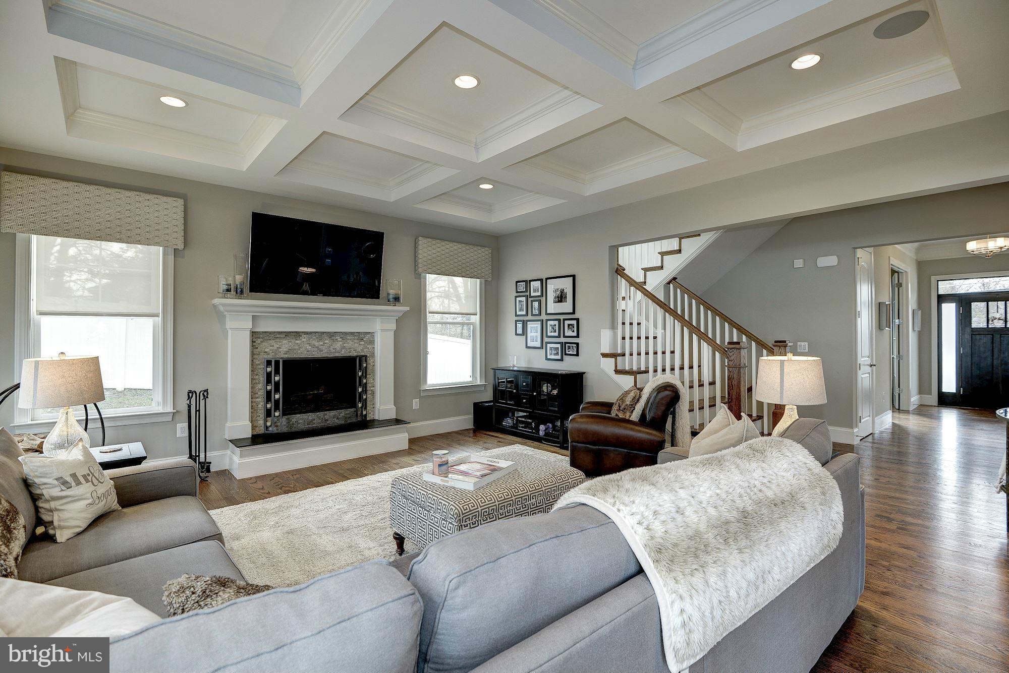 TOWN AND COUNTRY ESTATES - Residential