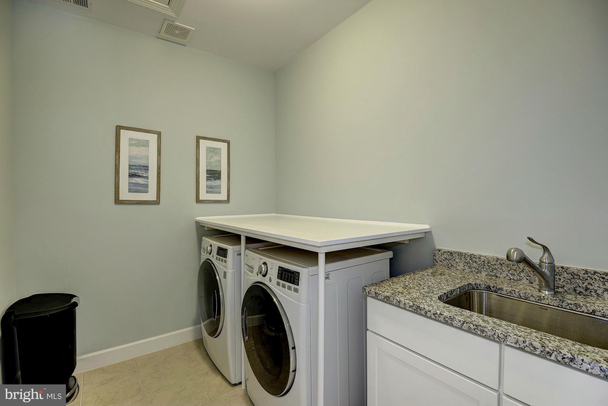 TOWN AND COUNTRY ESTATES - Residential