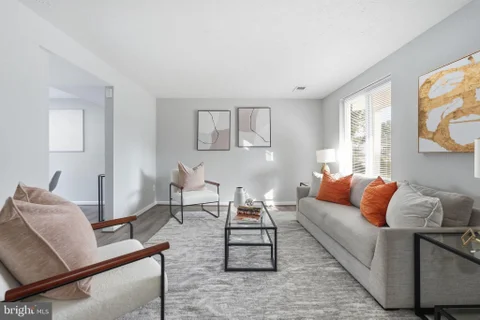 MLS: MDCH2058536