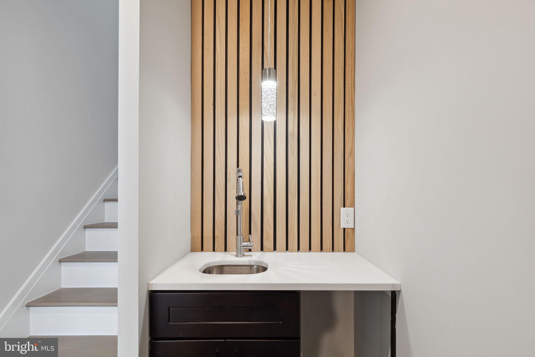 SOUTH KENSINGTON - Residential