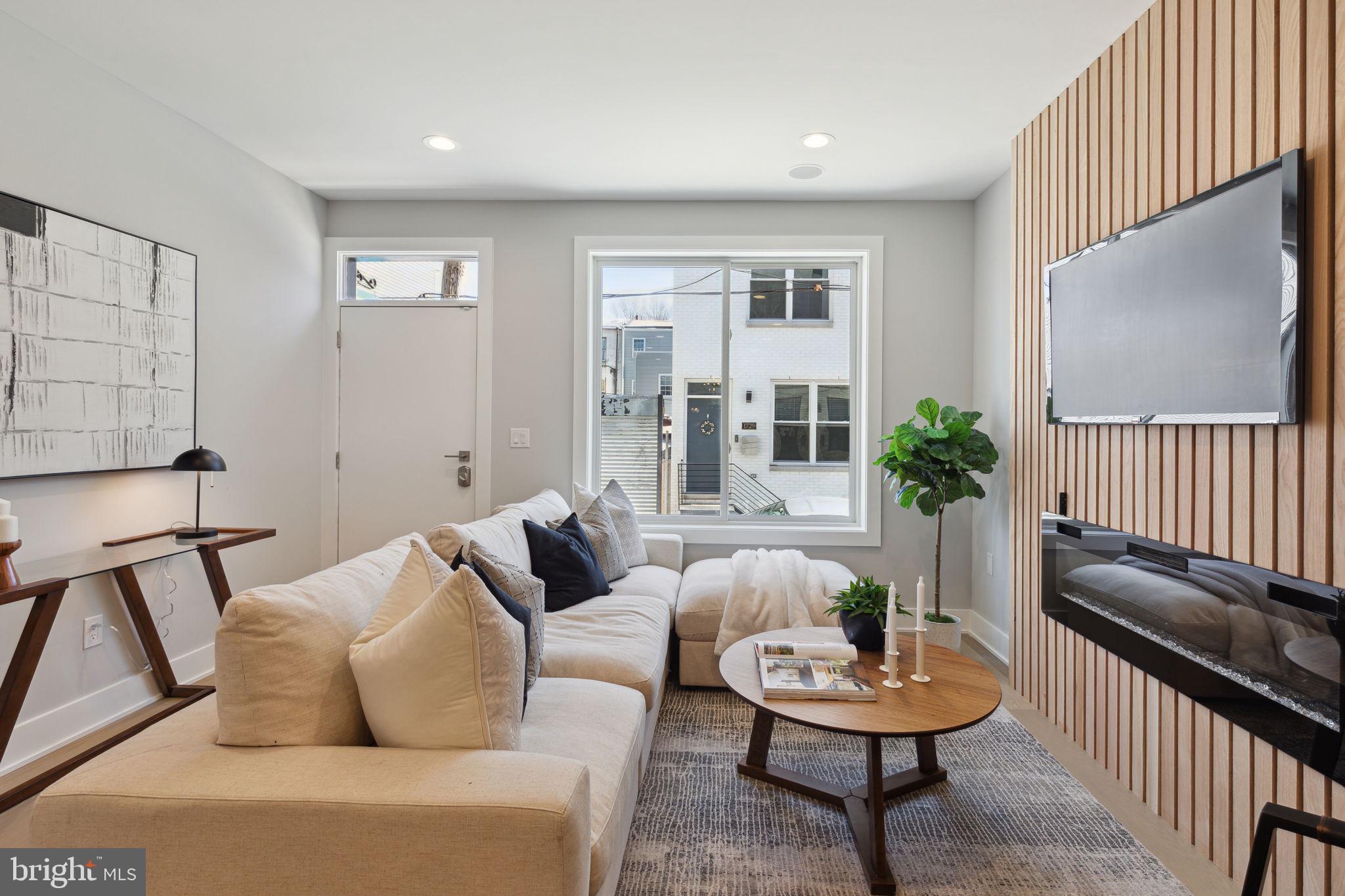 SOUTH KENSINGTON - Residential