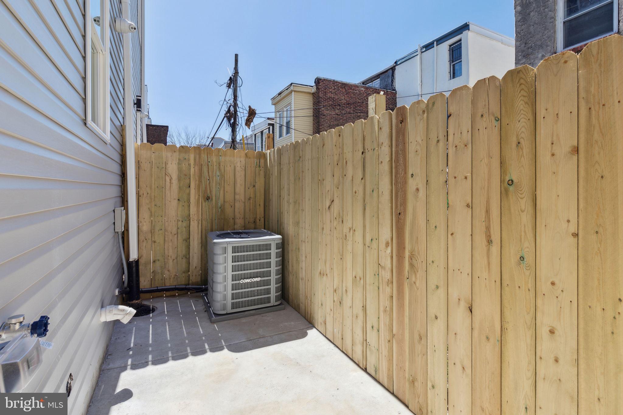 SOUTH KENSINGTON - Residential