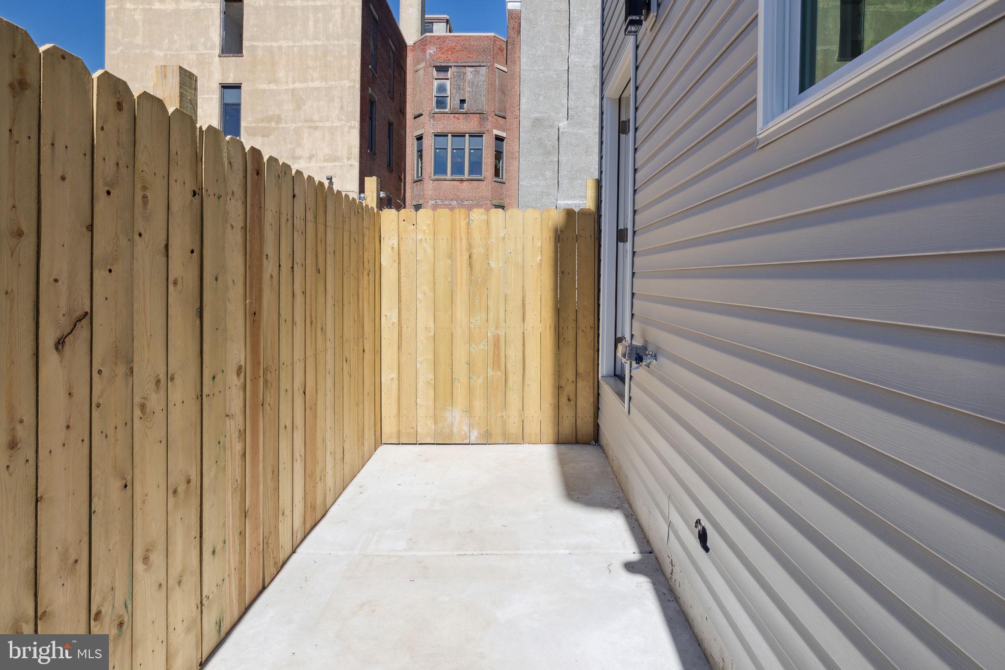 SOUTH KENSINGTON - Residential