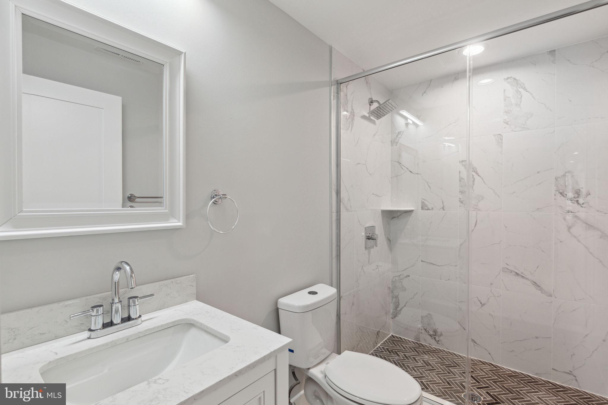 SOUTH KENSINGTON - Residential