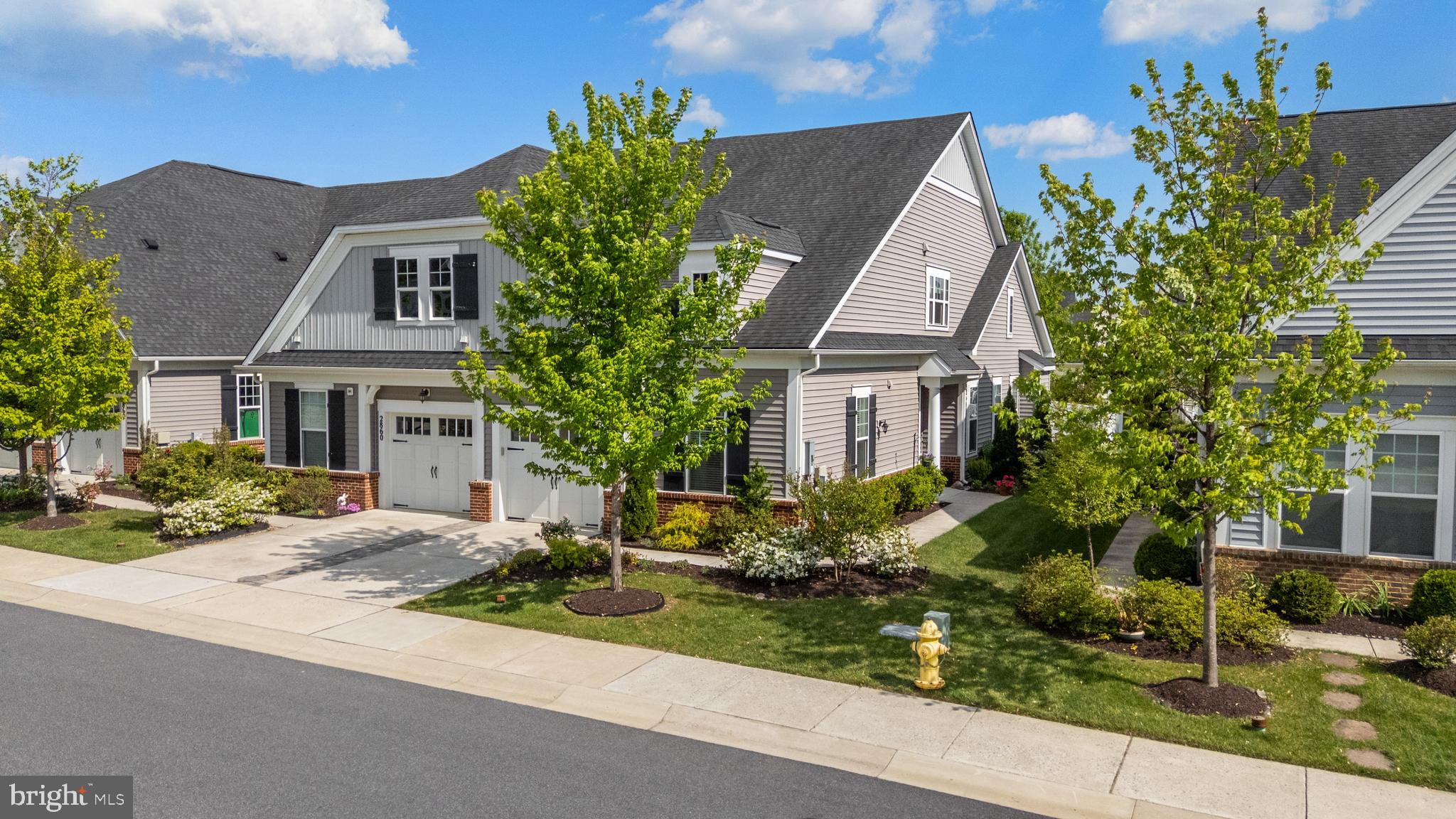 TWO RIVERS - Residential