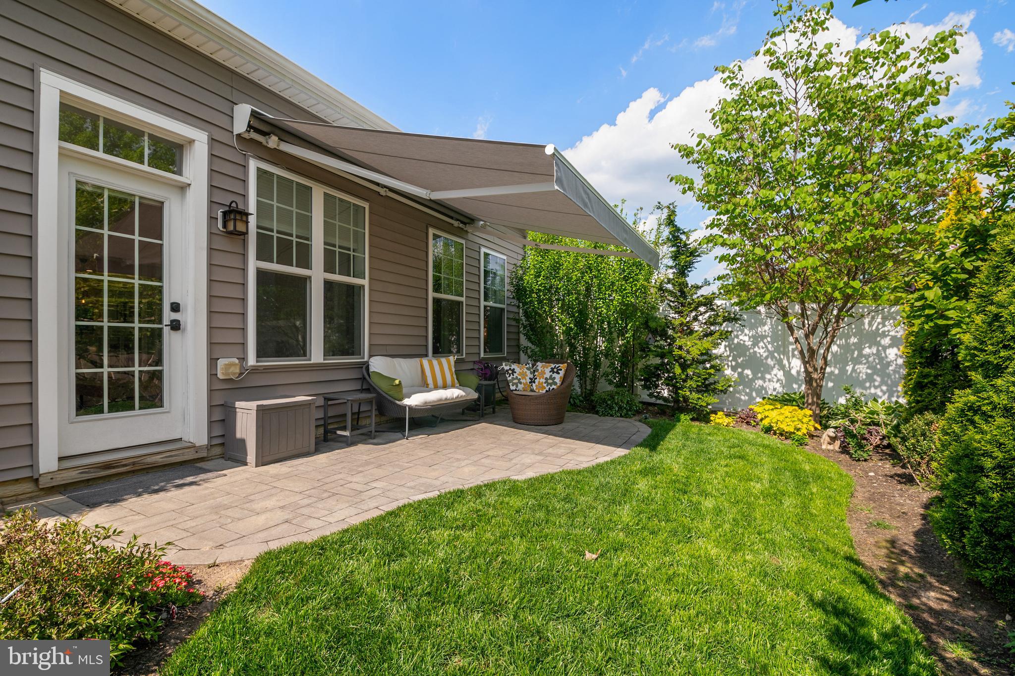 TWO RIVERS - Residential