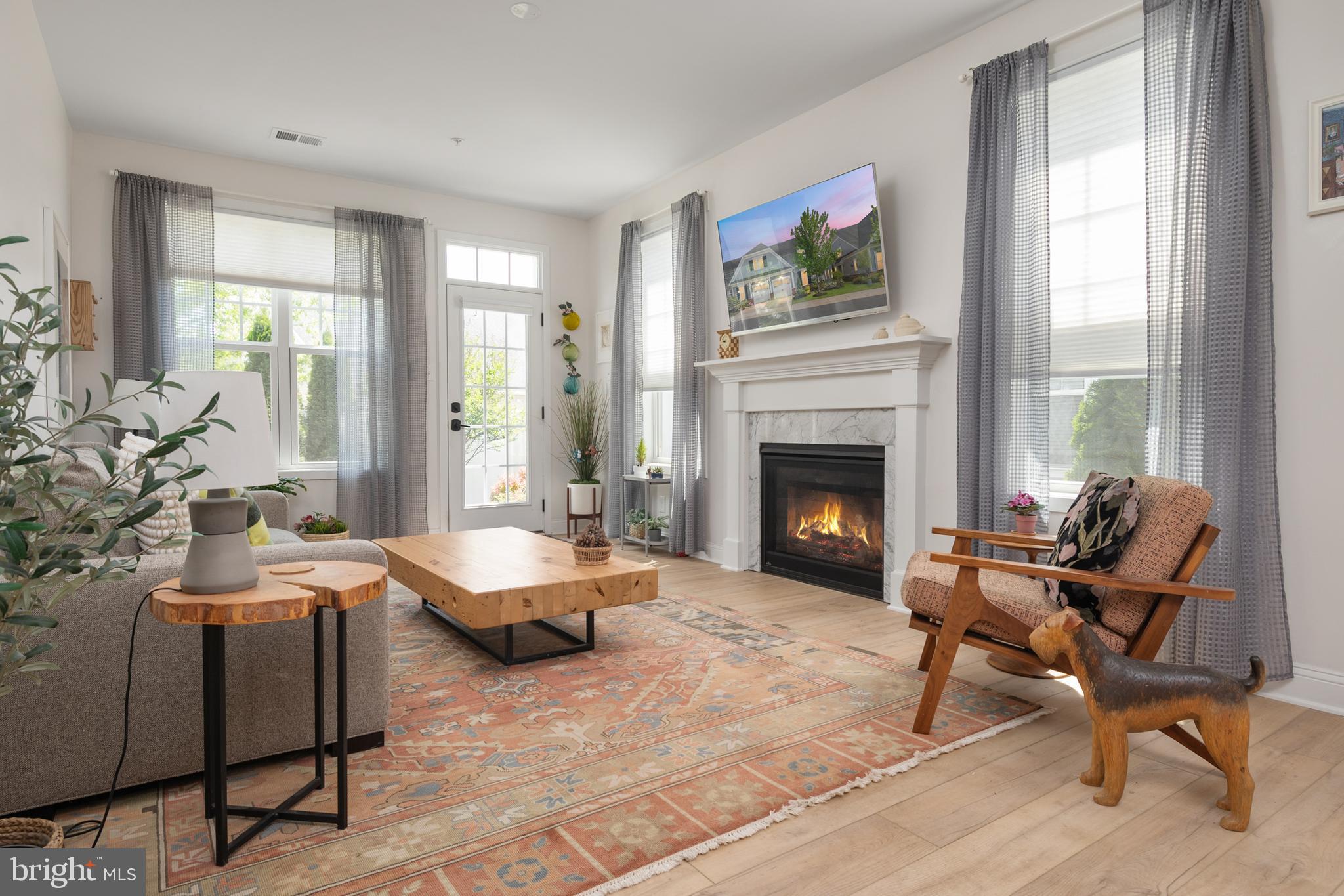 TWO RIVERS - Residential
