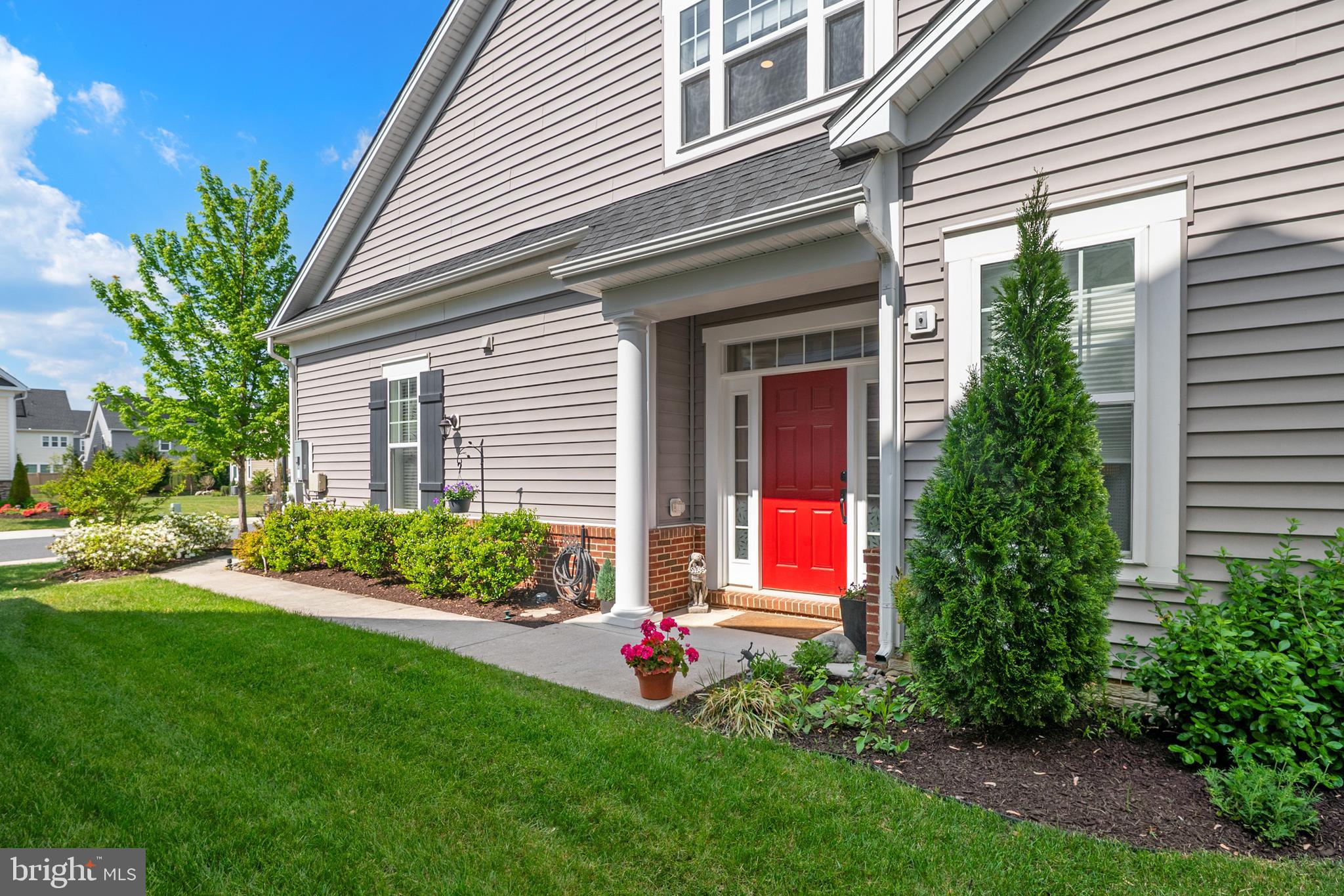 TWO RIVERS - Residential