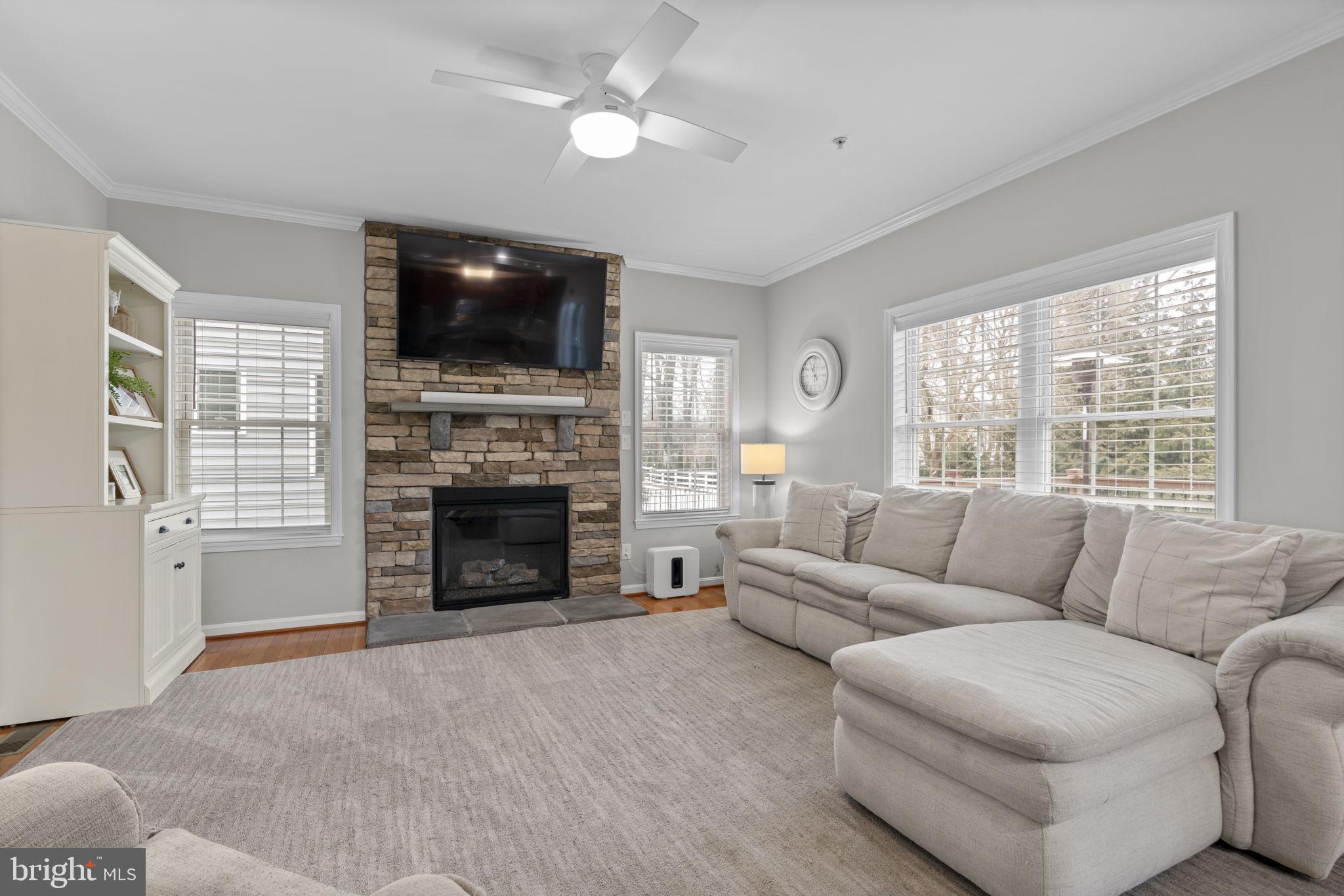 ROBINSON LANDING - Residential