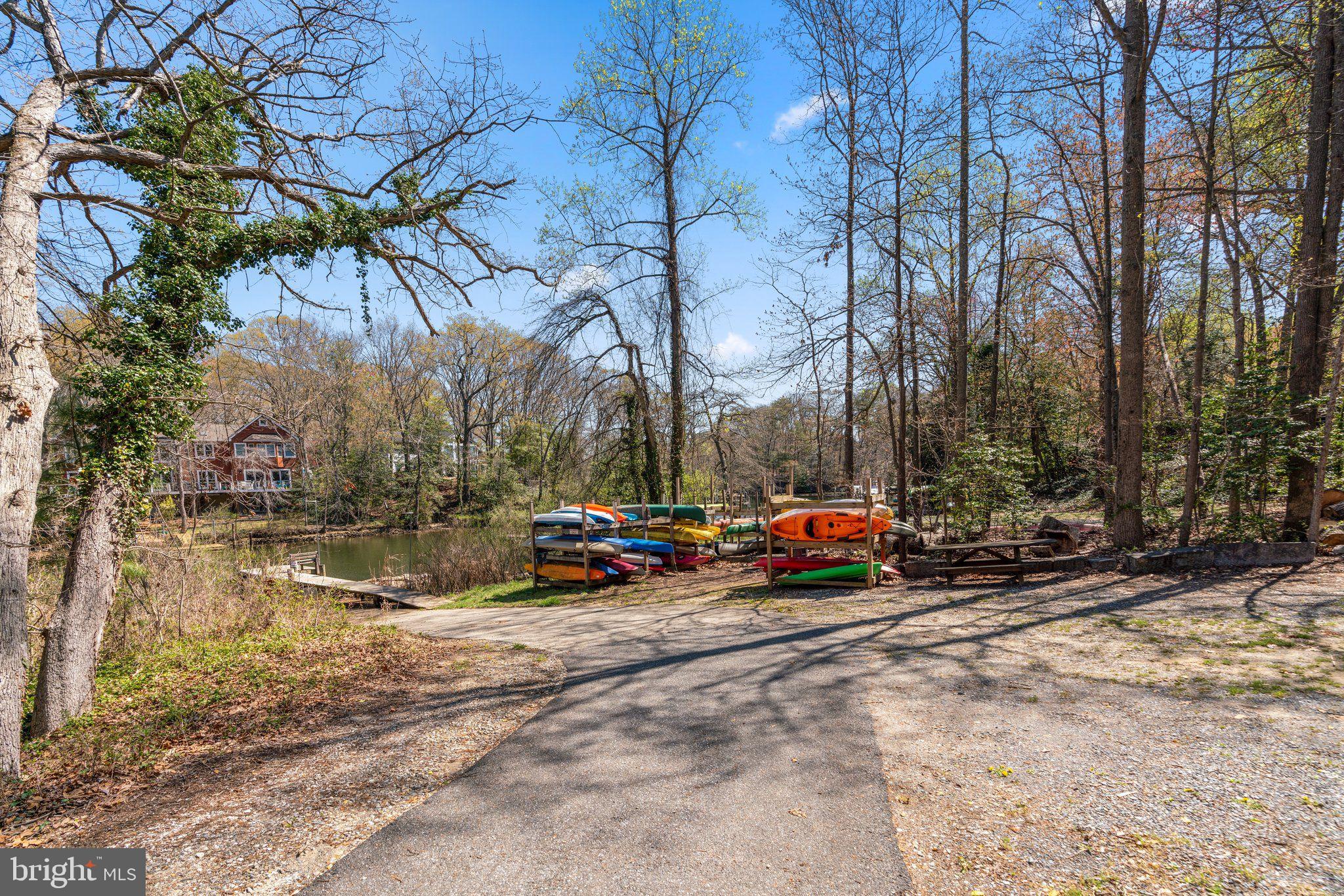 ROBINSON LANDING - Residential