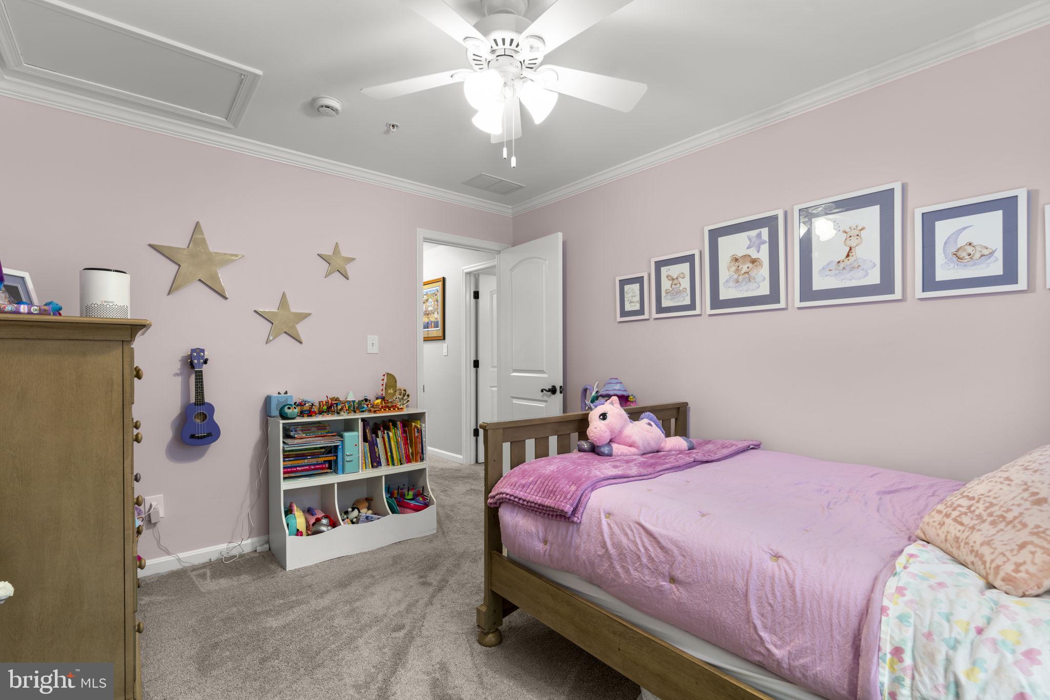 ROBINSON LANDING - Residential