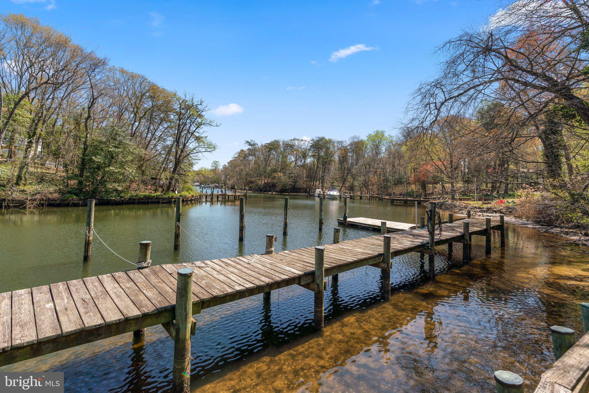 ROBINSON LANDING - Residential