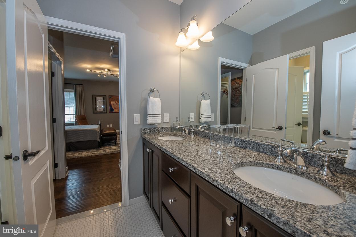 LISETER - Residential