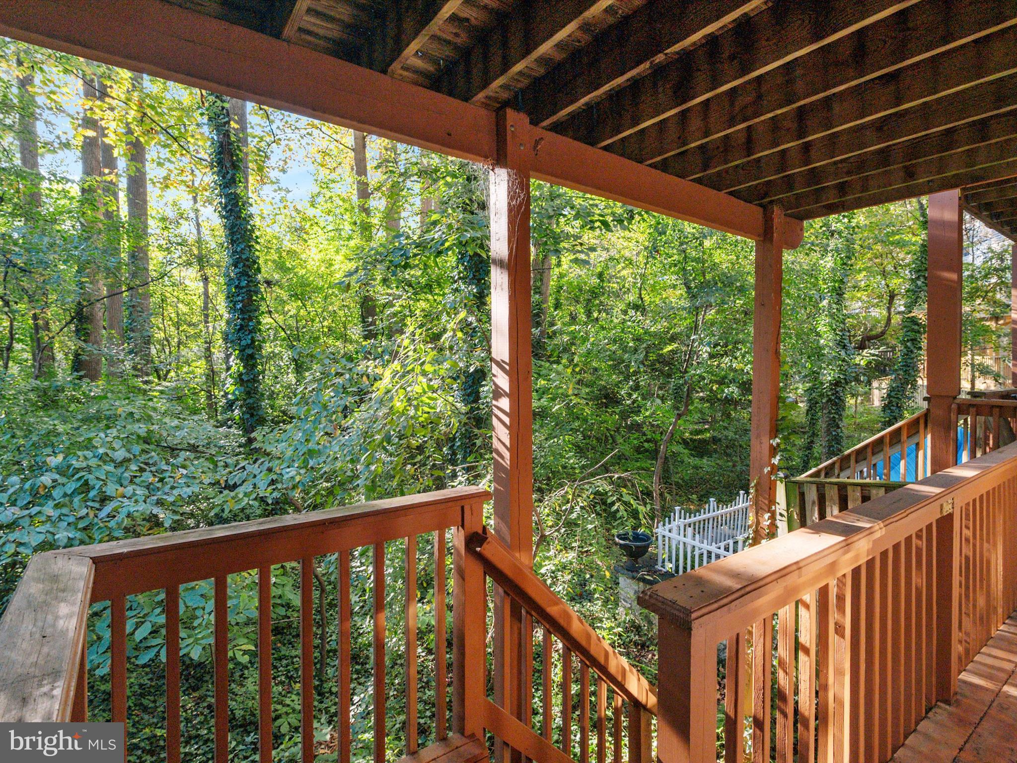 WATERS EDGE AT WOODS LANDING - Residential