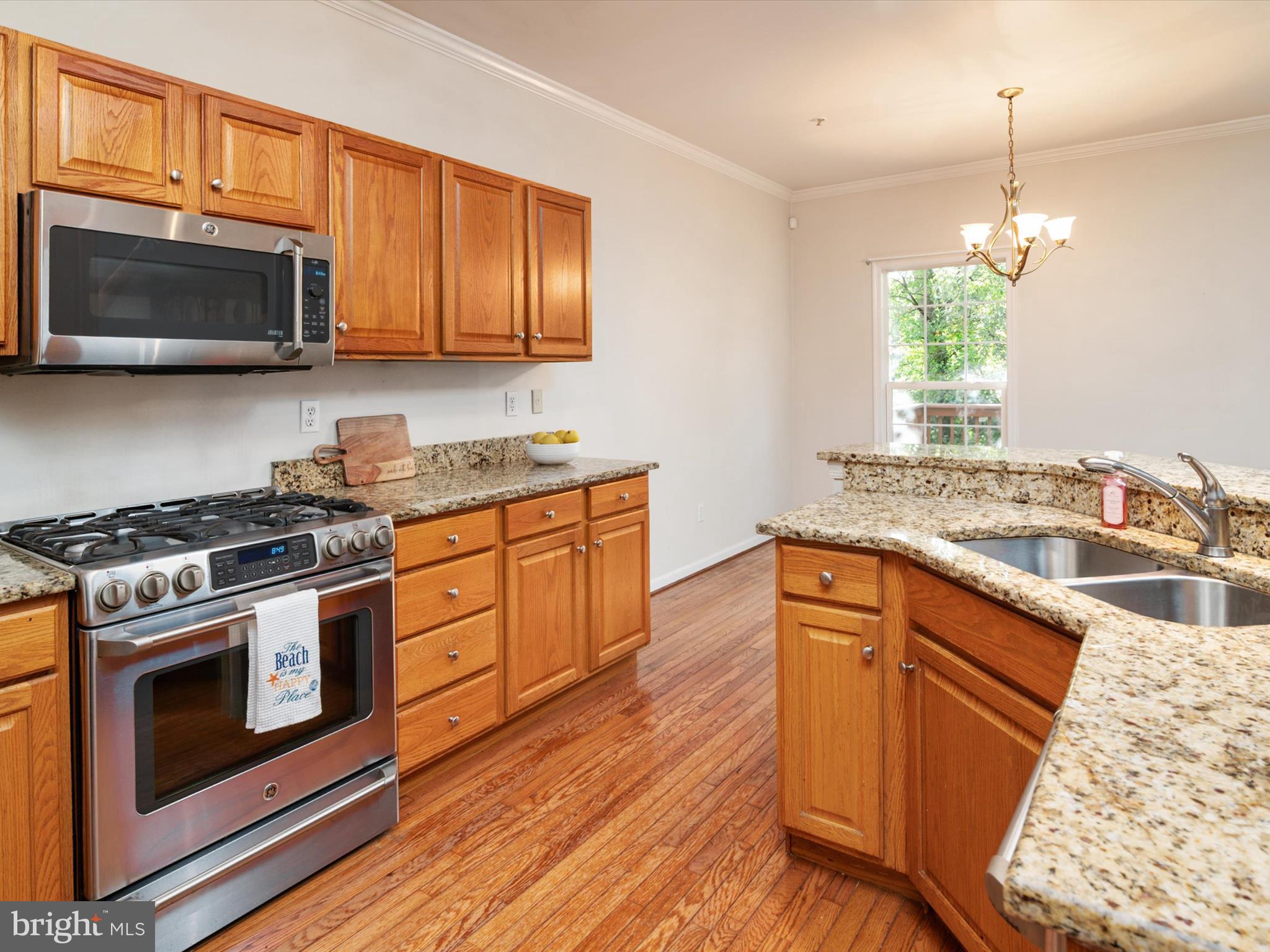 WATERS EDGE AT WOODS LANDING - Residential