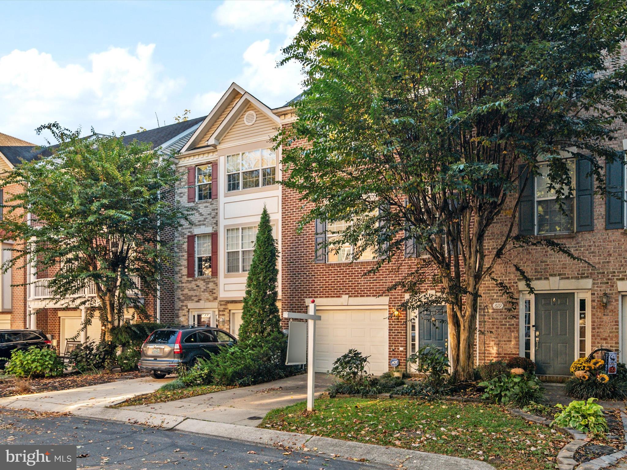 WATERS EDGE AT WOODS LANDING - Residential