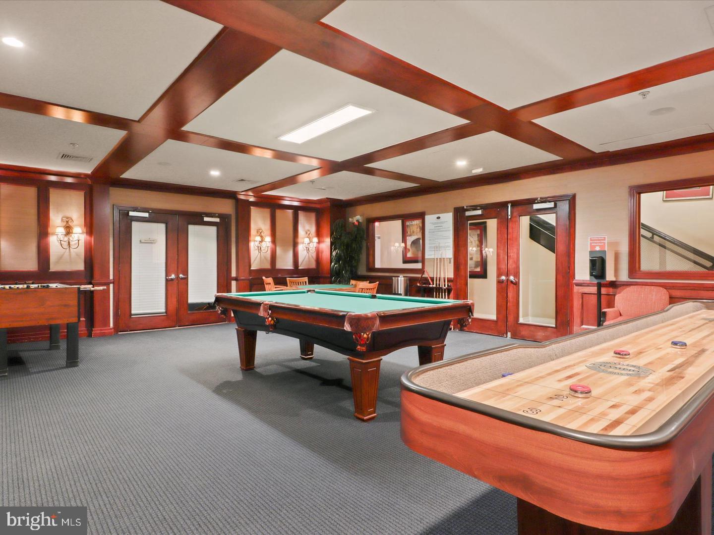 VIRGINIA CENTER - Residential