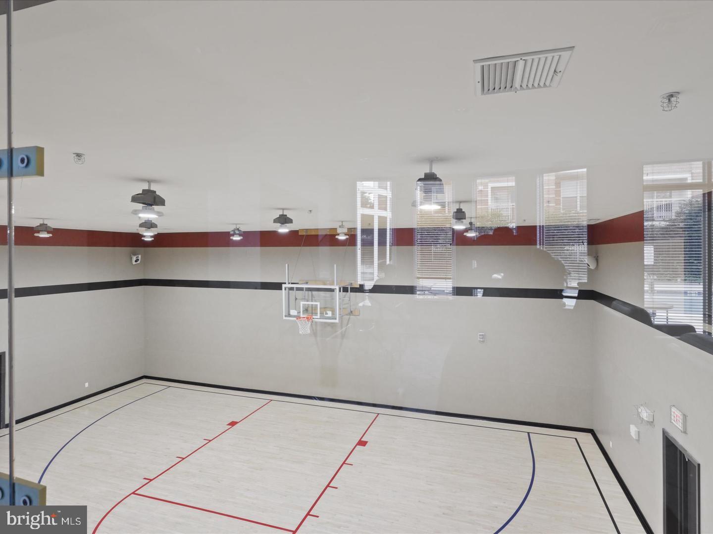 VIRGINIA CENTER - Residential