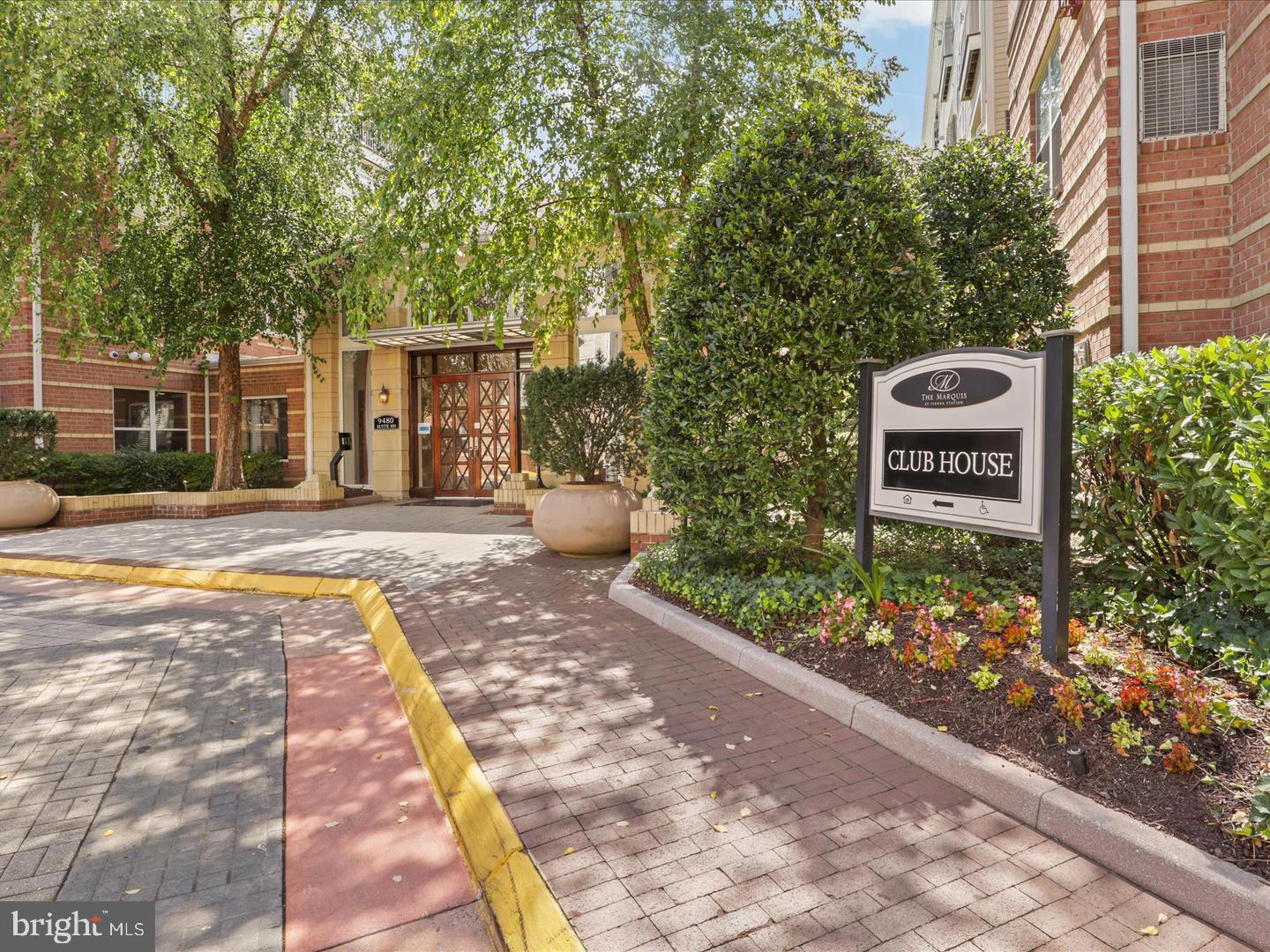 VIRGINIA CENTER - Residential