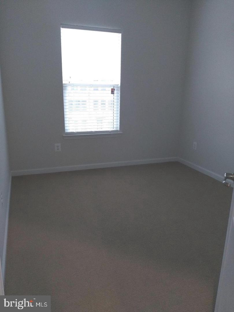 WESTMOORE AT MOOREFIELD - Residential Lease