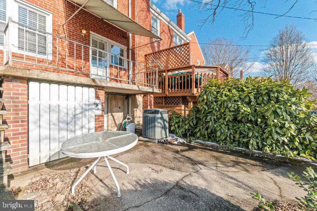 LOCH RAVEN VILLAGE - Residential