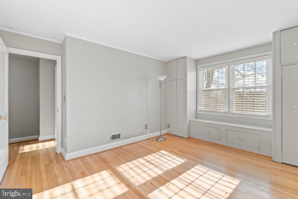 LOCH RAVEN VILLAGE - Residential