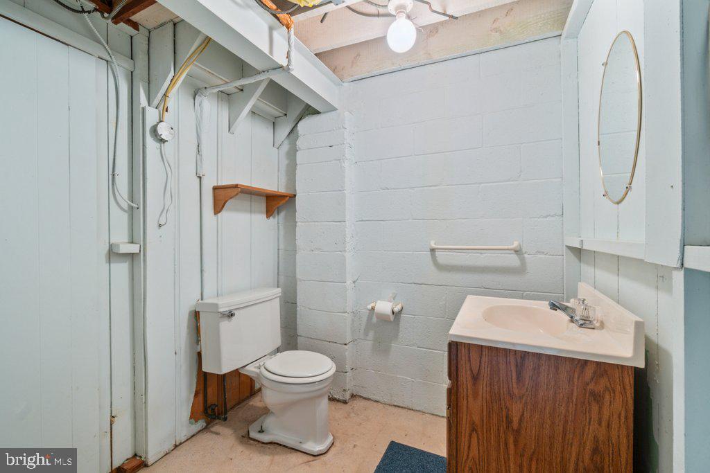 LOCH RAVEN VILLAGE - Residential