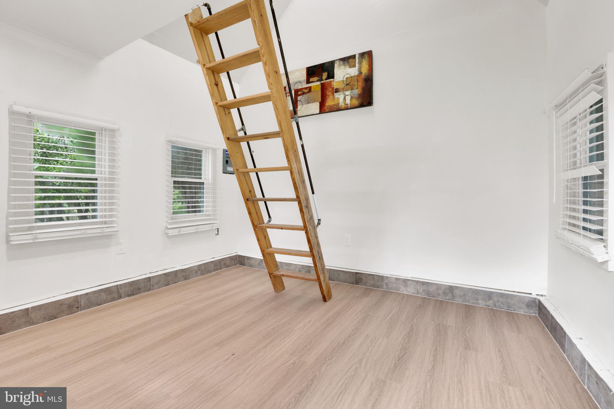 GOSHEN ESTATES - Residential