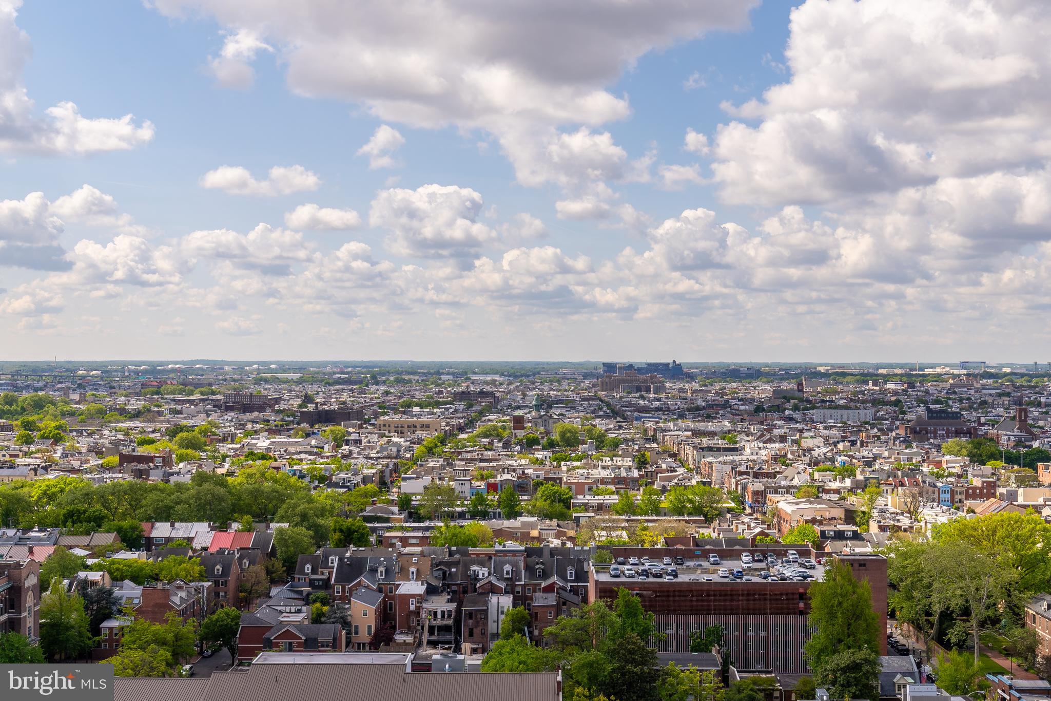 SOCIETY HILL - Residential