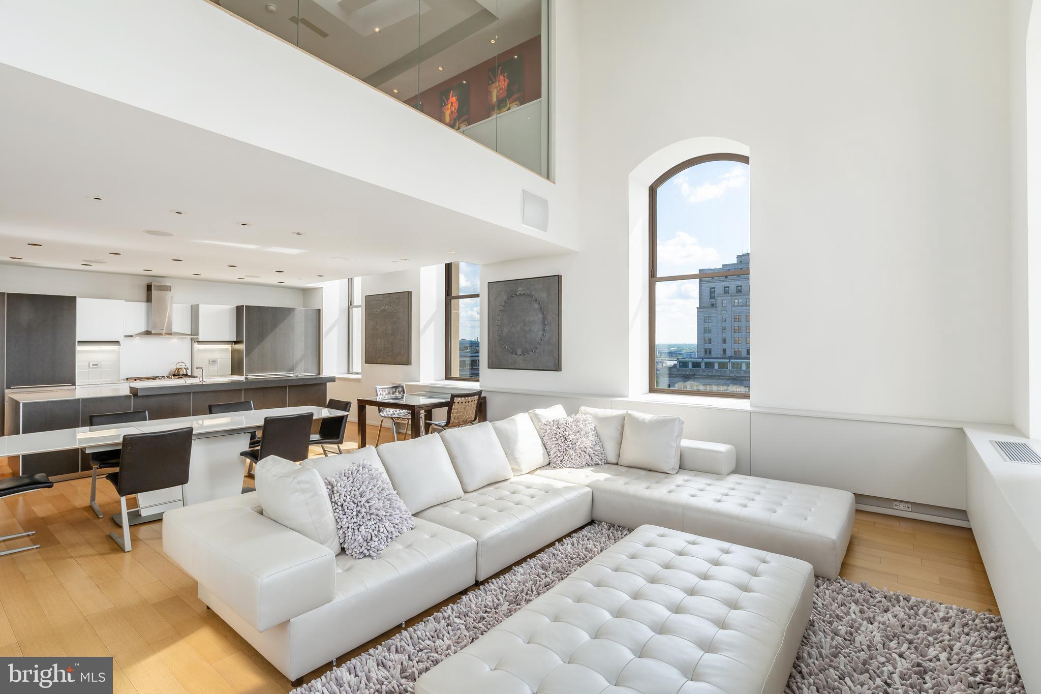 SOCIETY HILL - Residential