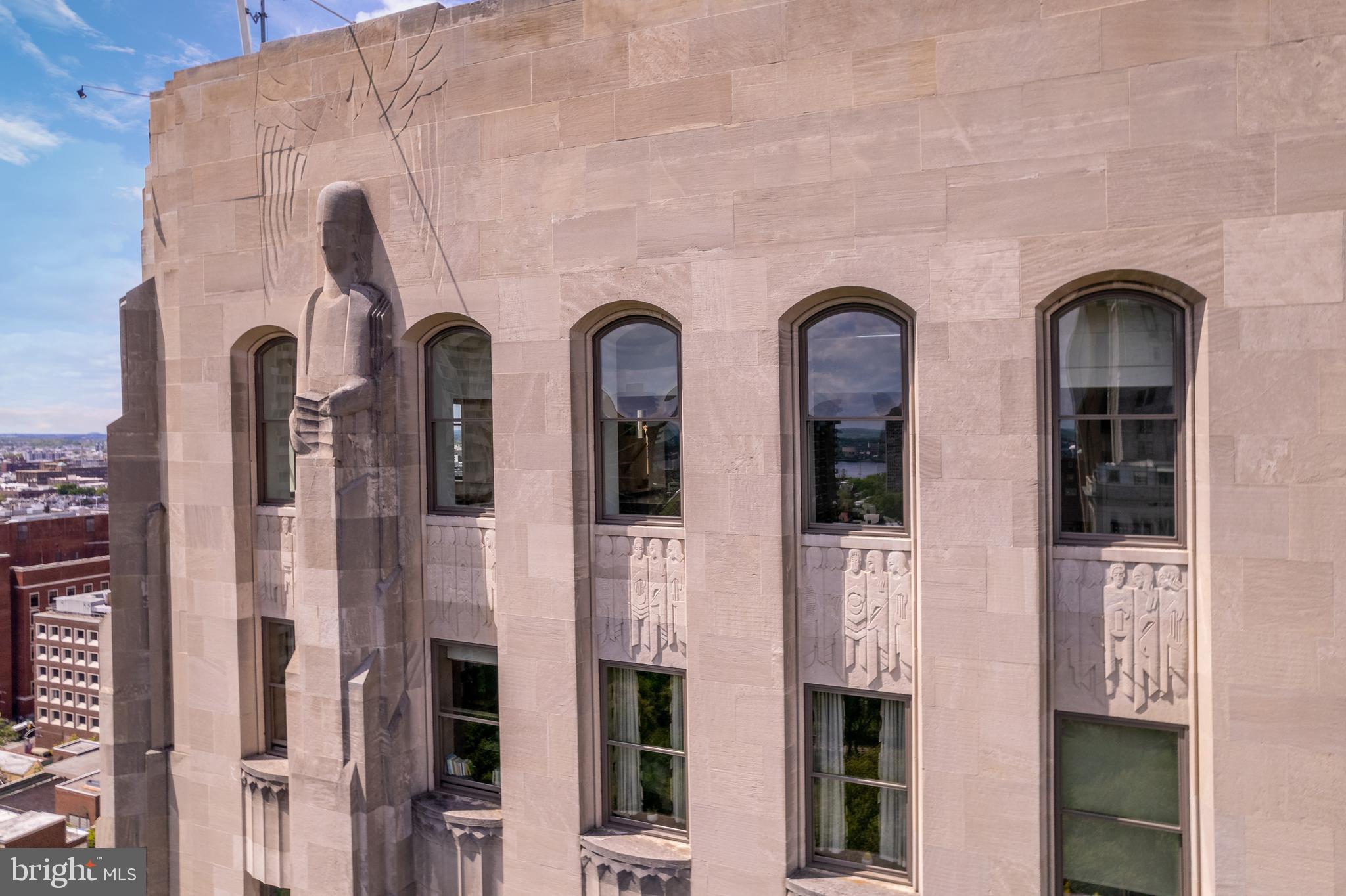 SOCIETY HILL - Residential