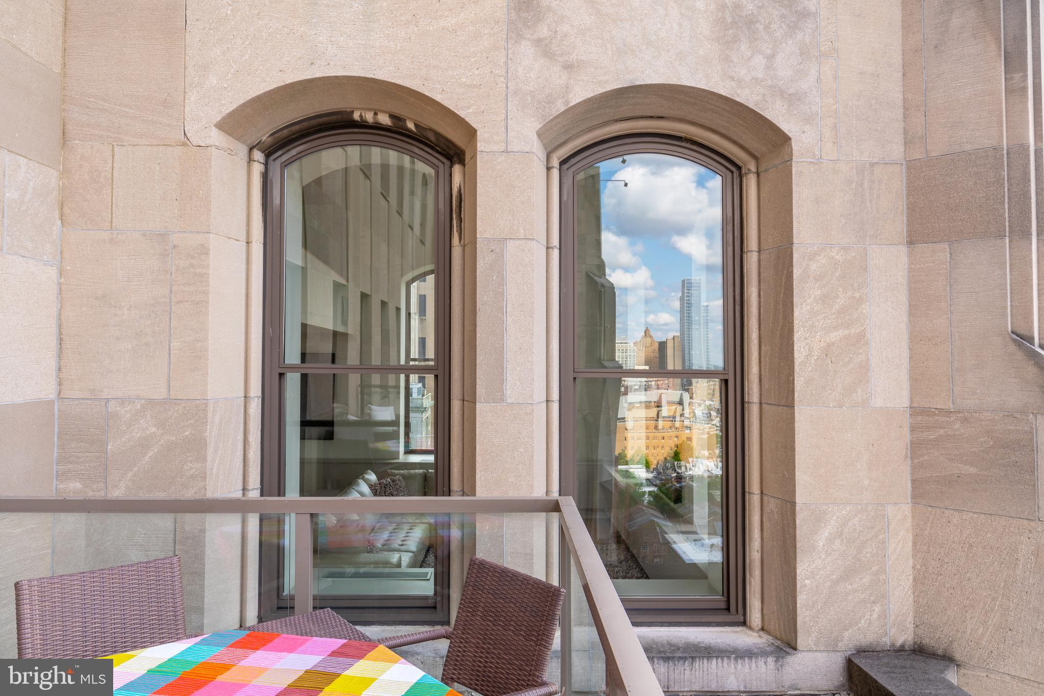 SOCIETY HILL - Residential