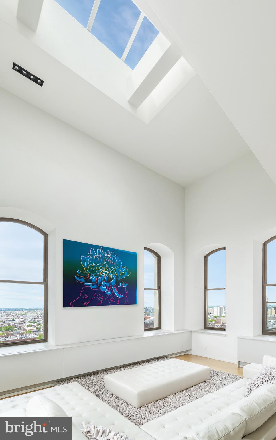 SOCIETY HILL - Residential