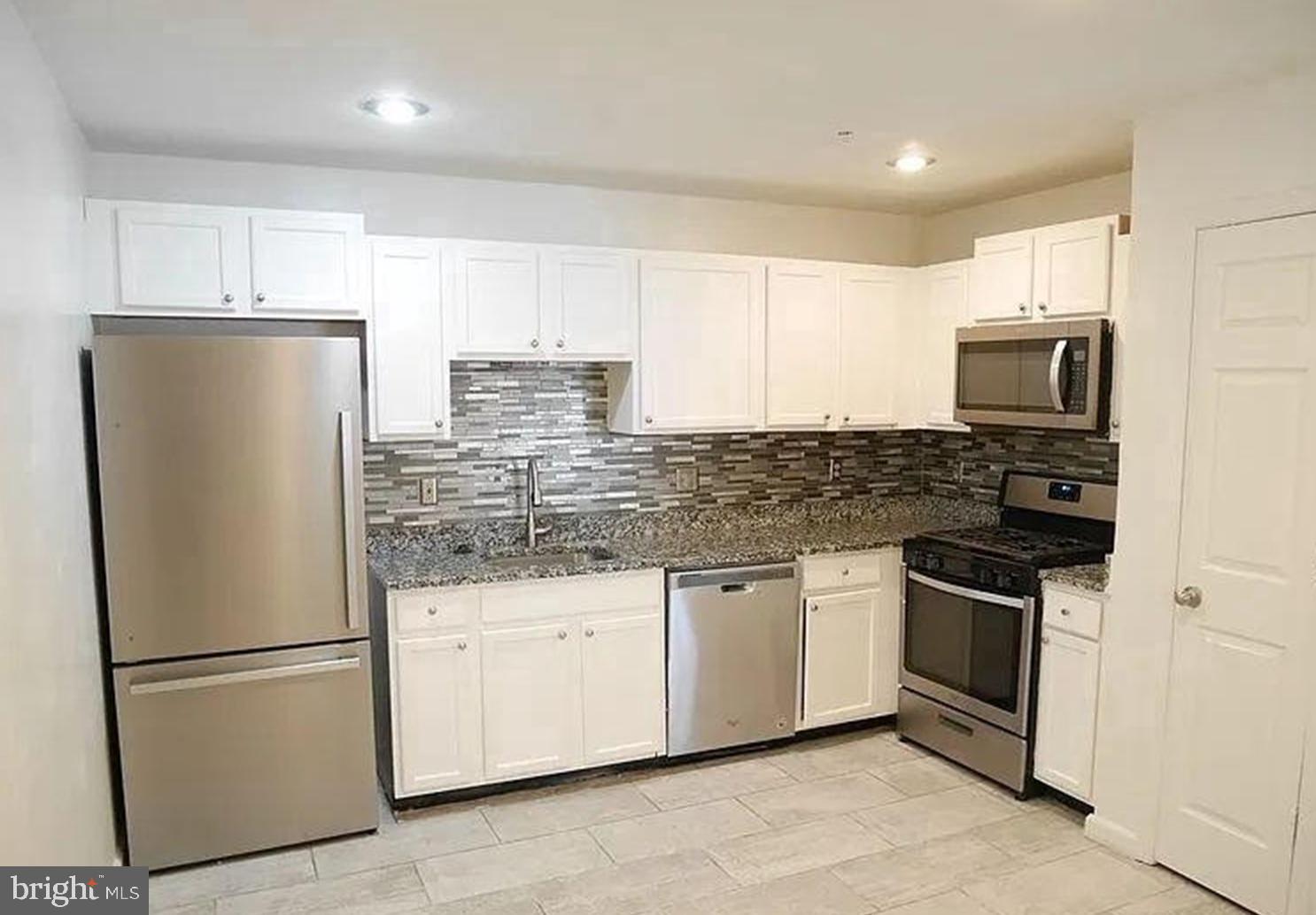9306 LEIGH CHOICE COURT 28