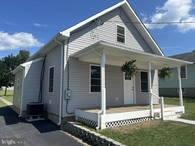 Adorable farm house in the heart of the Eastern Panhandle completely renovated top to bottom! This 3-bed, 2-bath beauty features the latest in contemporary colors and finishes. Enjoy main floor living with laundry, bedroom, and full bath. Charming front porch and lush green rear lawn boasts breathtaking view of the mountains. Short hike to the Potomac River, Paw Paw Tunnel and the C&O Canal. Nearby hunting, fishing, and kayaking make this the recreation enthusiast's dream. Ample storage in the outside-access cellar and off street parking. Just two hours from DC area, 40 minutes from fabulous shopping and restaurants in Winchester, VA, and 30 minutes to the historic spas of Berkeley Springs, WV. MARC Train access to DC just an hour away in Martinsburg, WV.
