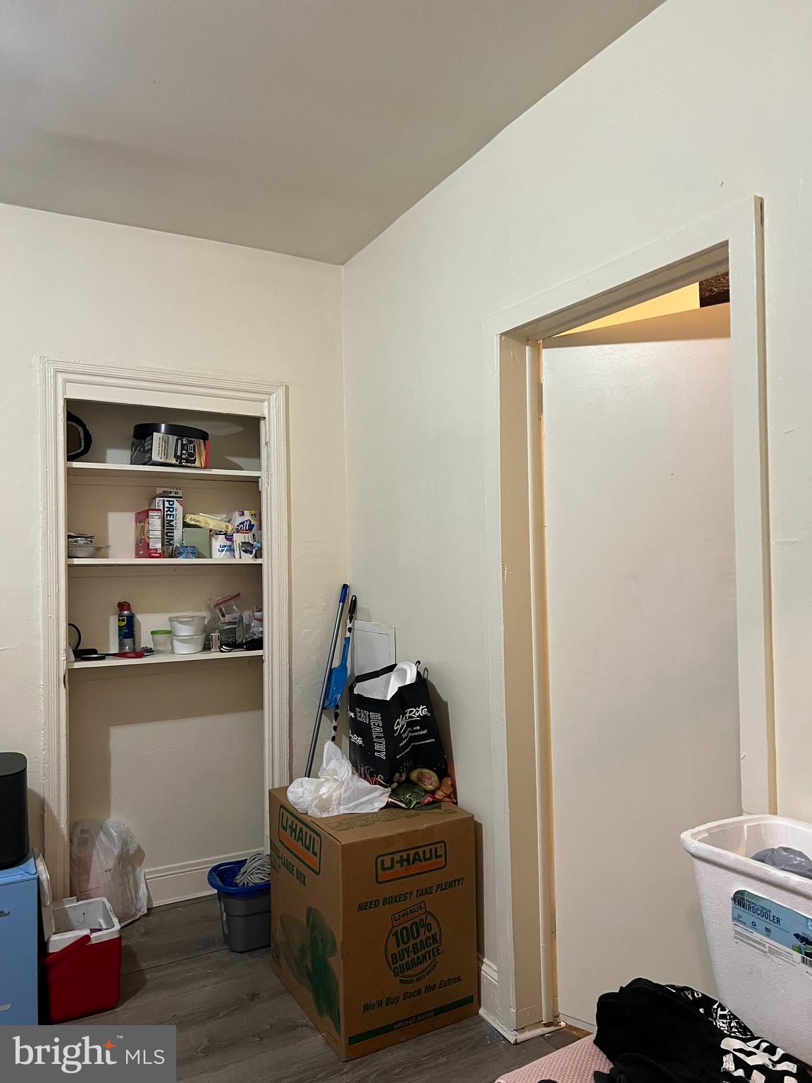 WEST KENSINGTON - Residential Income