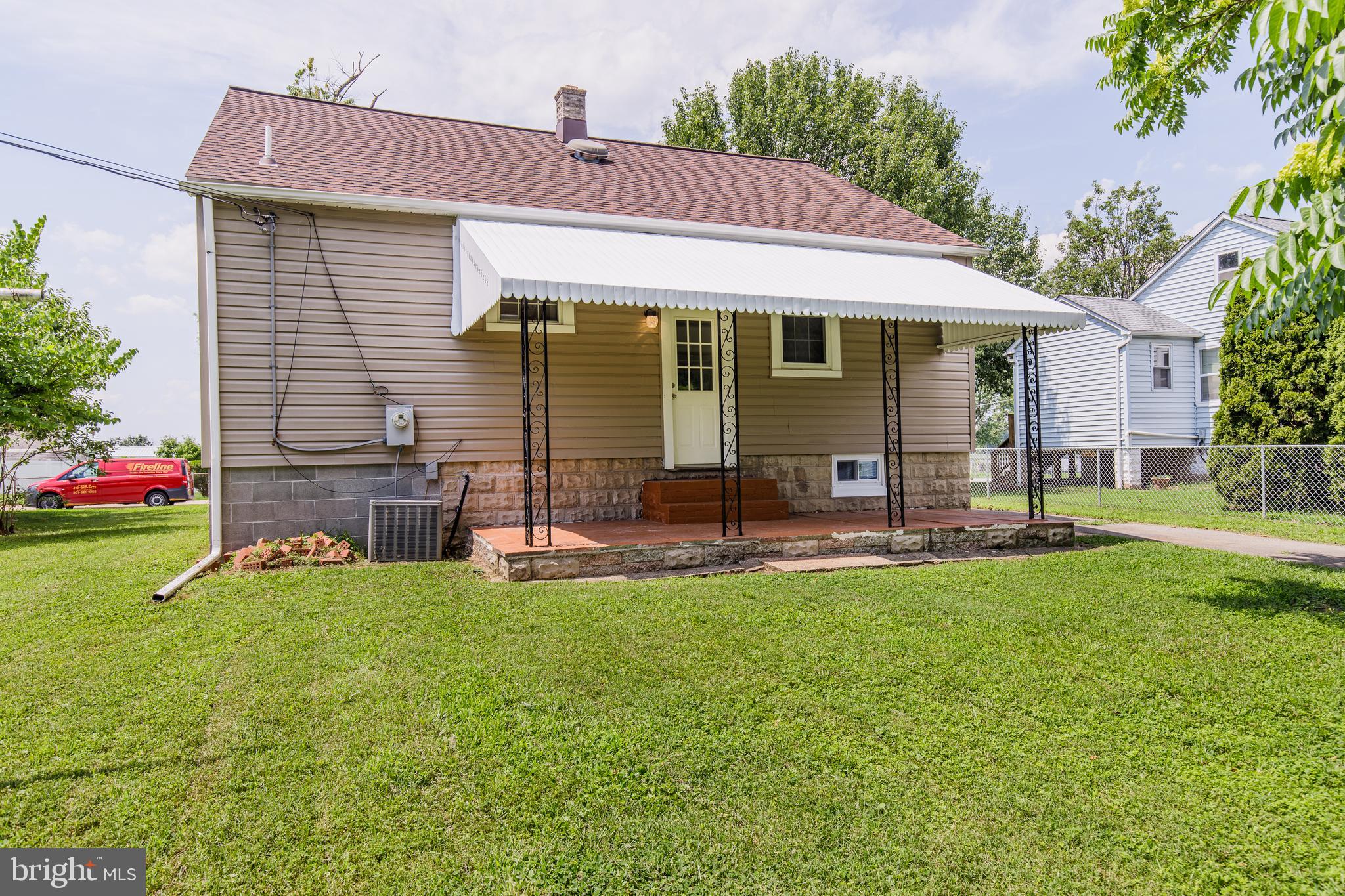 LYNCH POINT - Residential