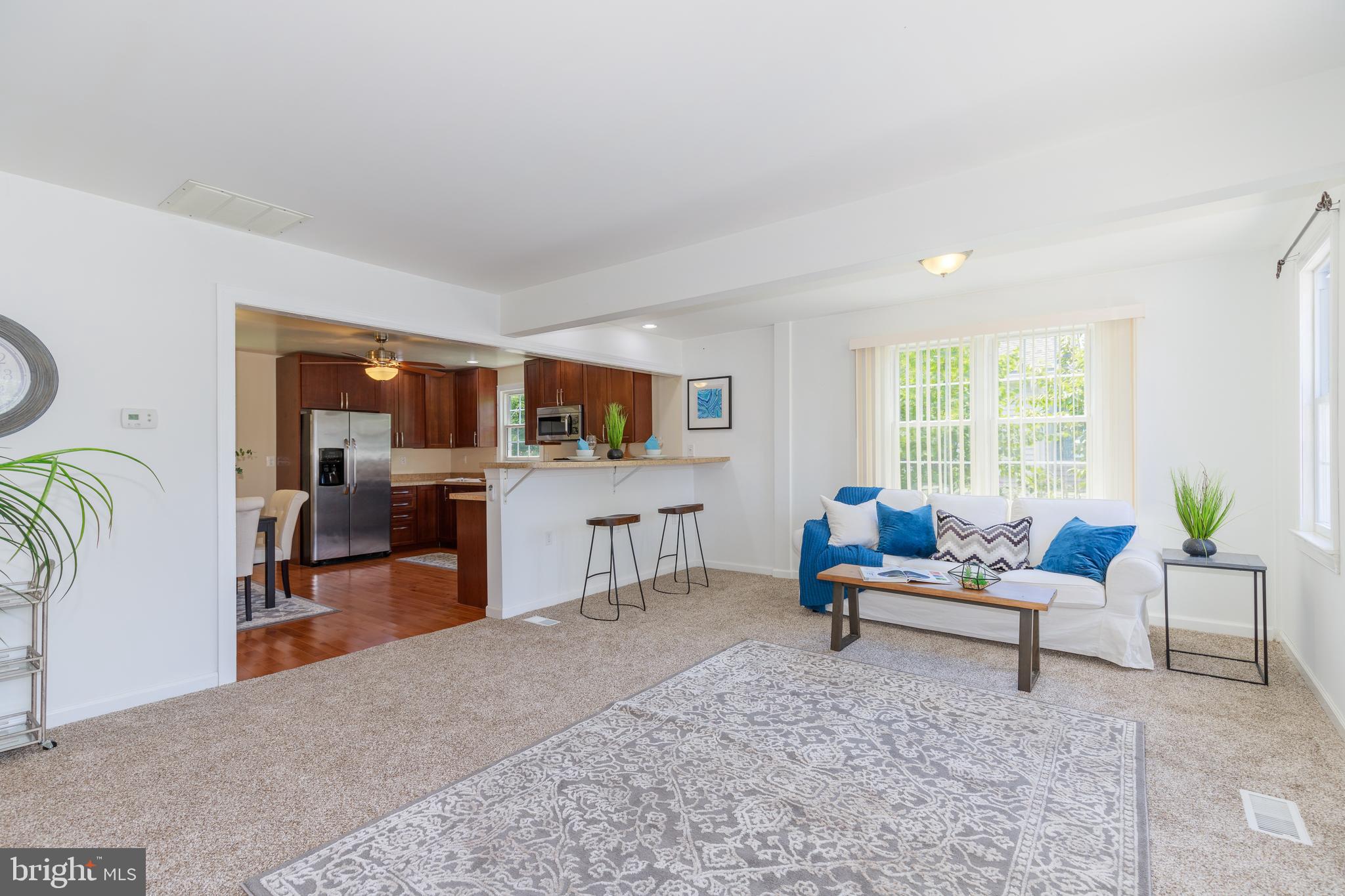 LYNCH POINT - Residential