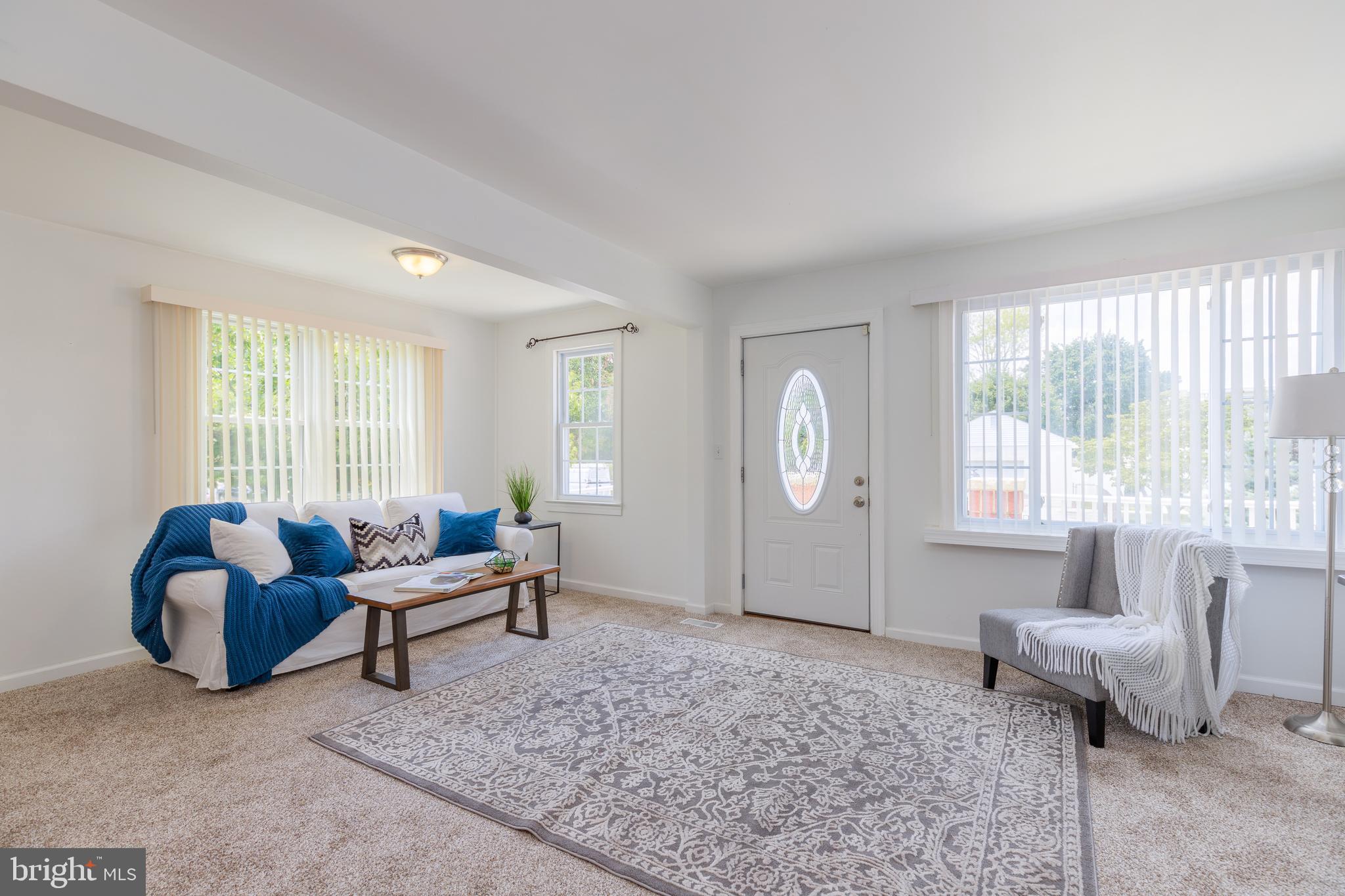 LYNCH POINT - Residential