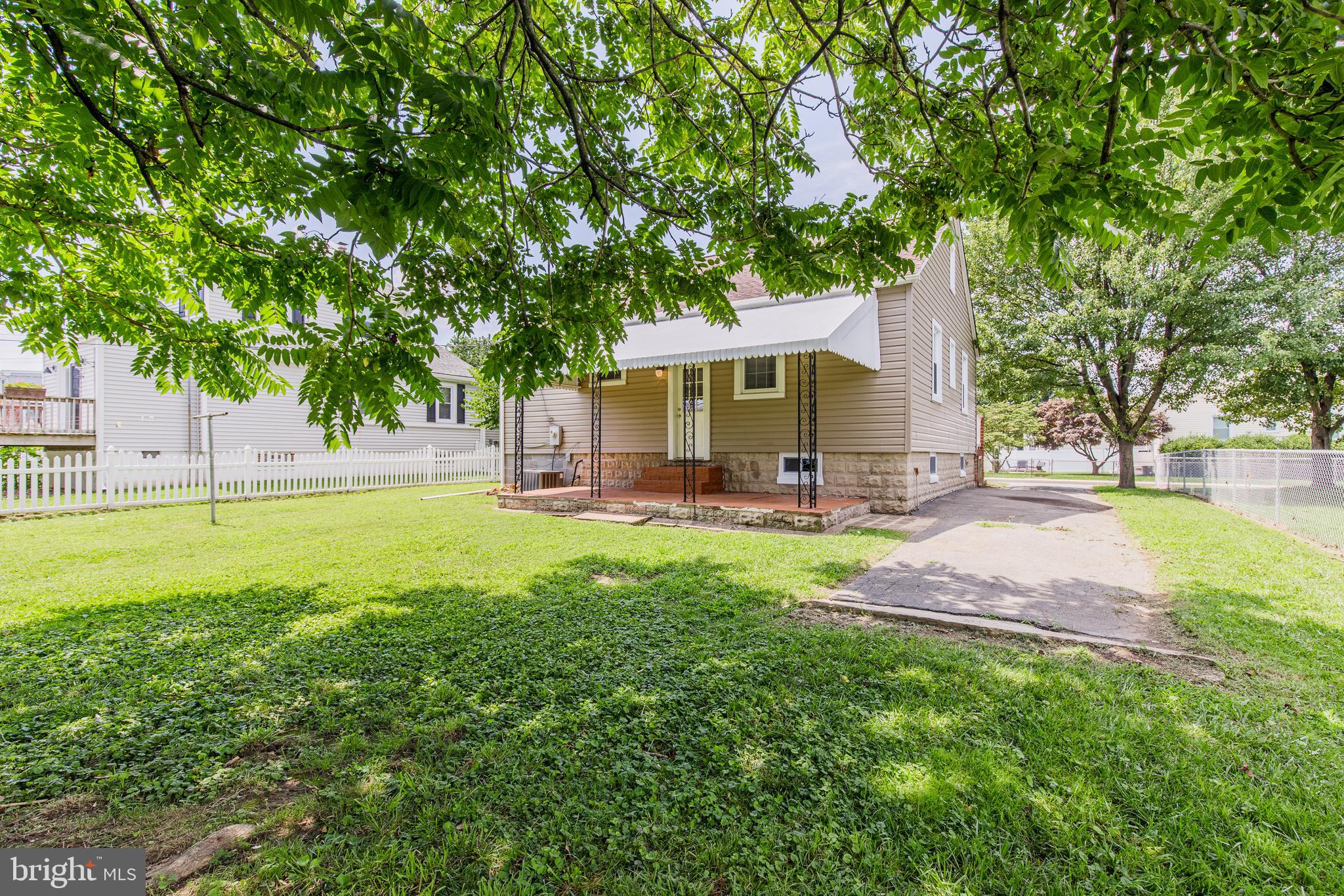 LYNCH POINT - Residential