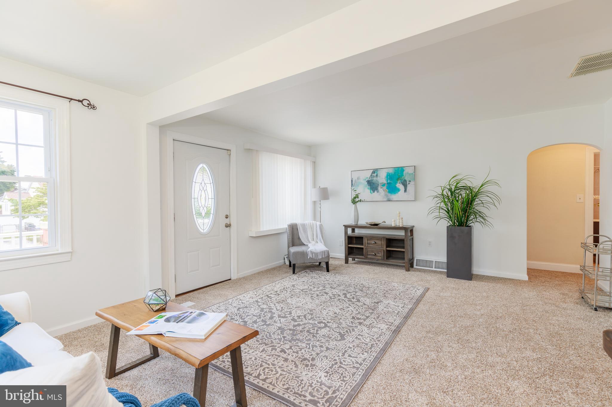 LYNCH POINT - Residential