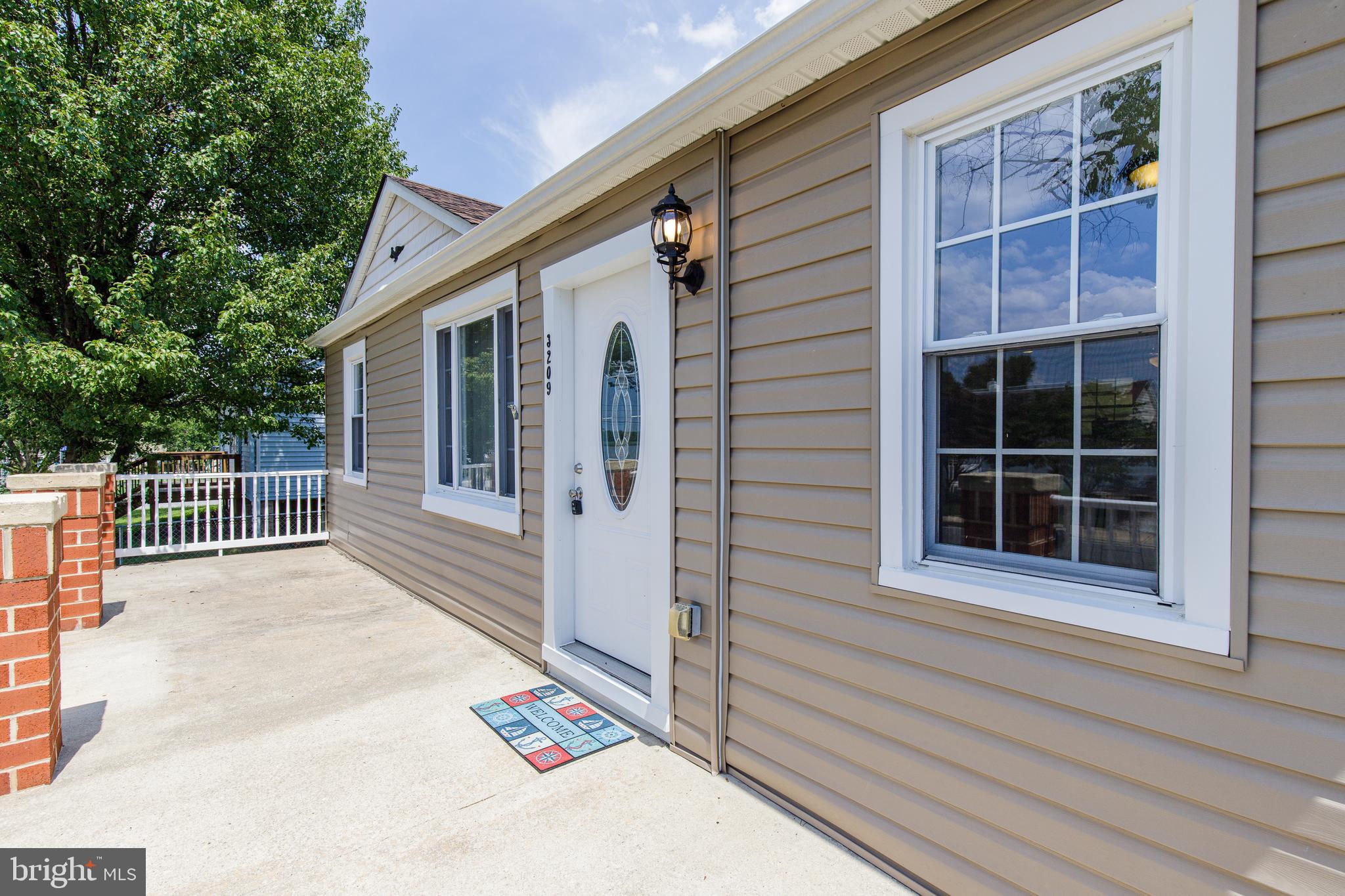 LYNCH POINT - Residential