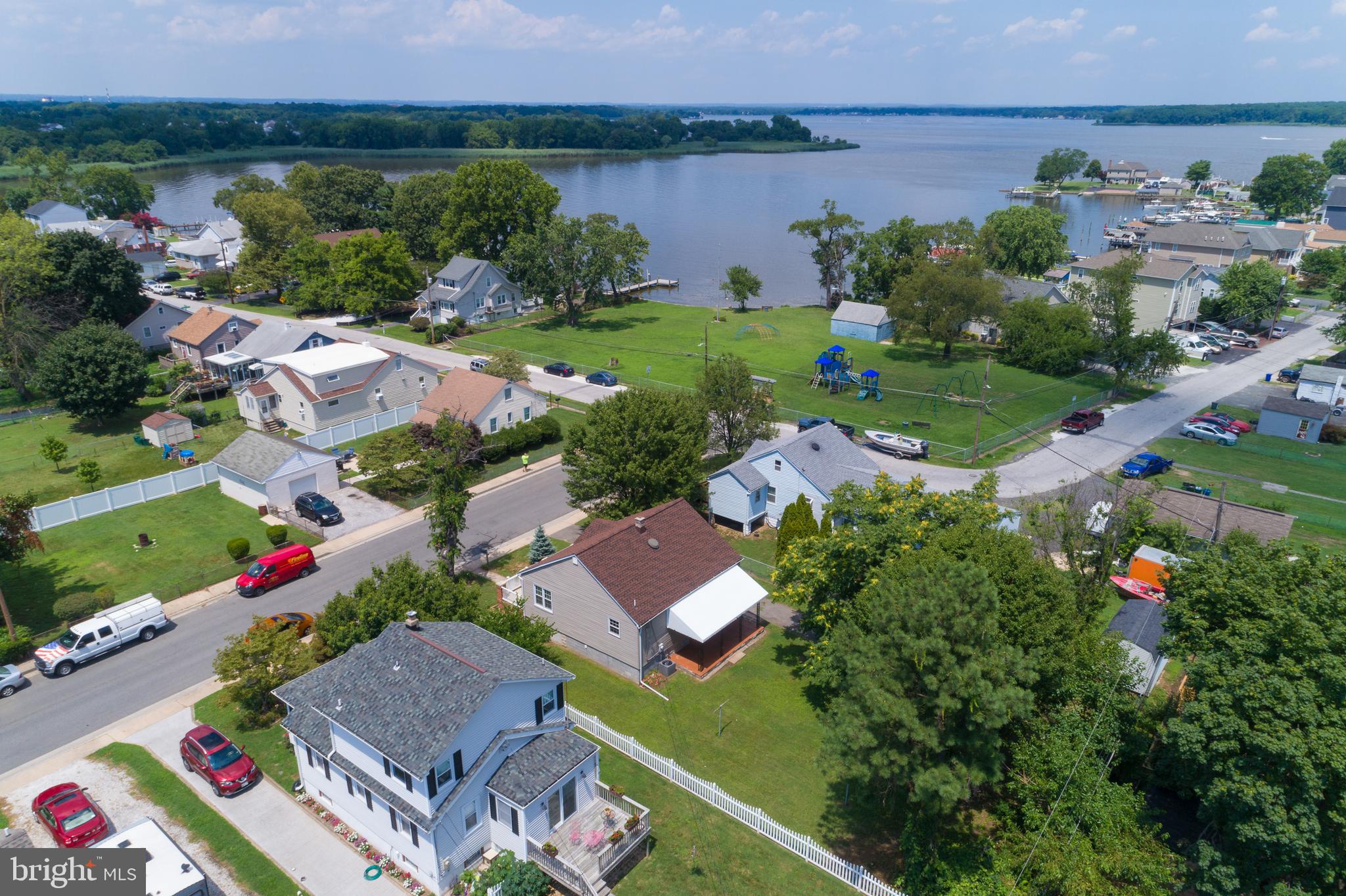 LYNCH POINT - Residential