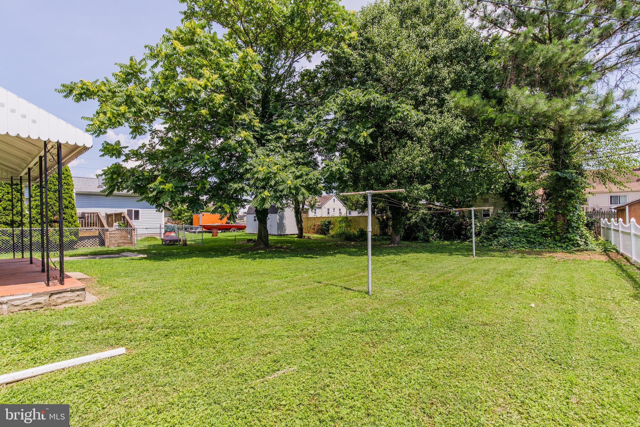 LYNCH POINT - Residential