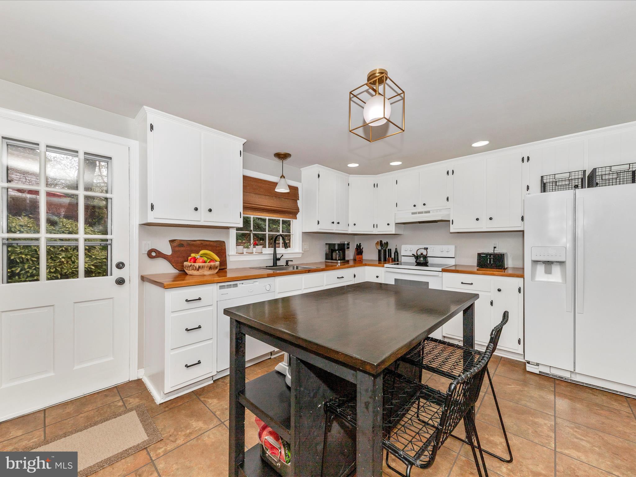 WHETSTONE - Residential