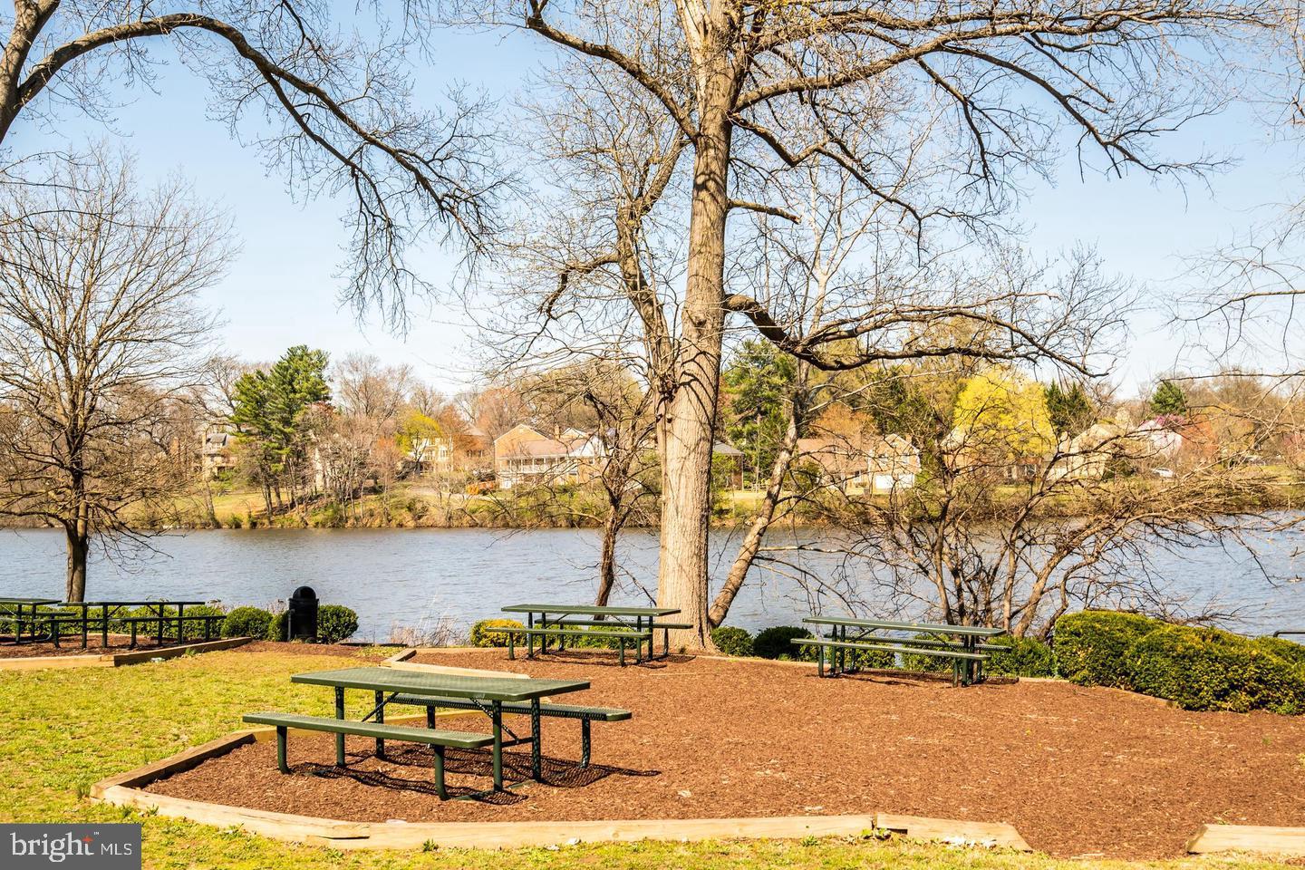 WHETSTONE - Residential