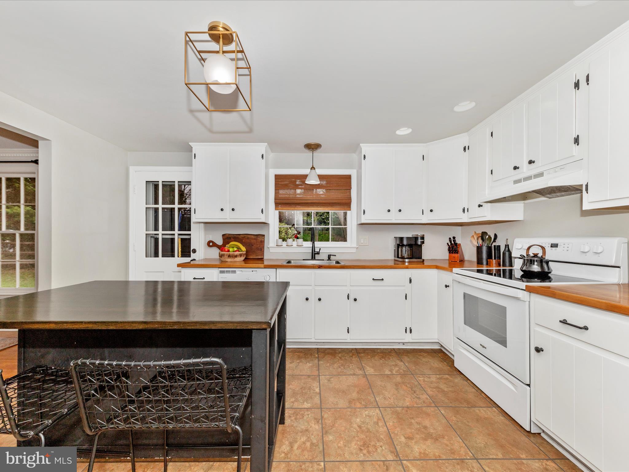 WHETSTONE - Residential