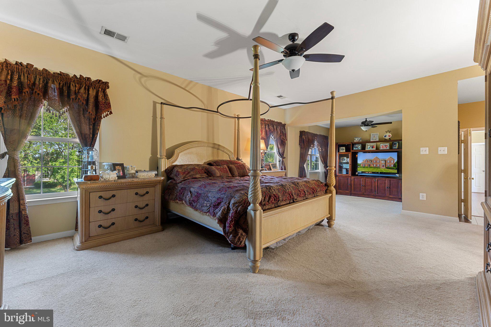 MADISON GROVE - Residential