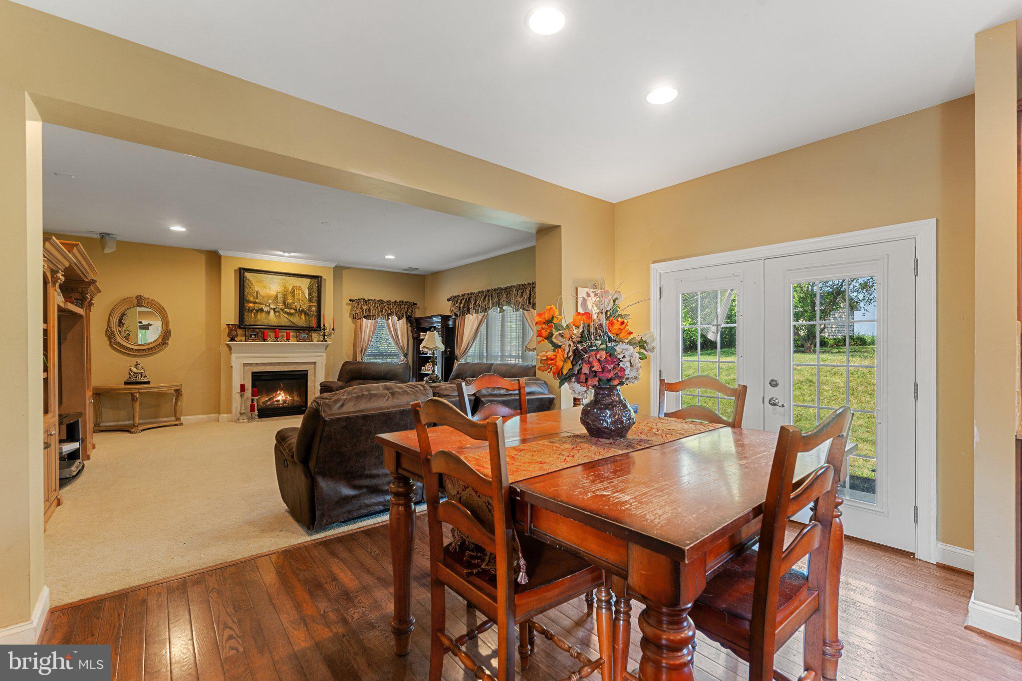 MADISON GROVE - Residential