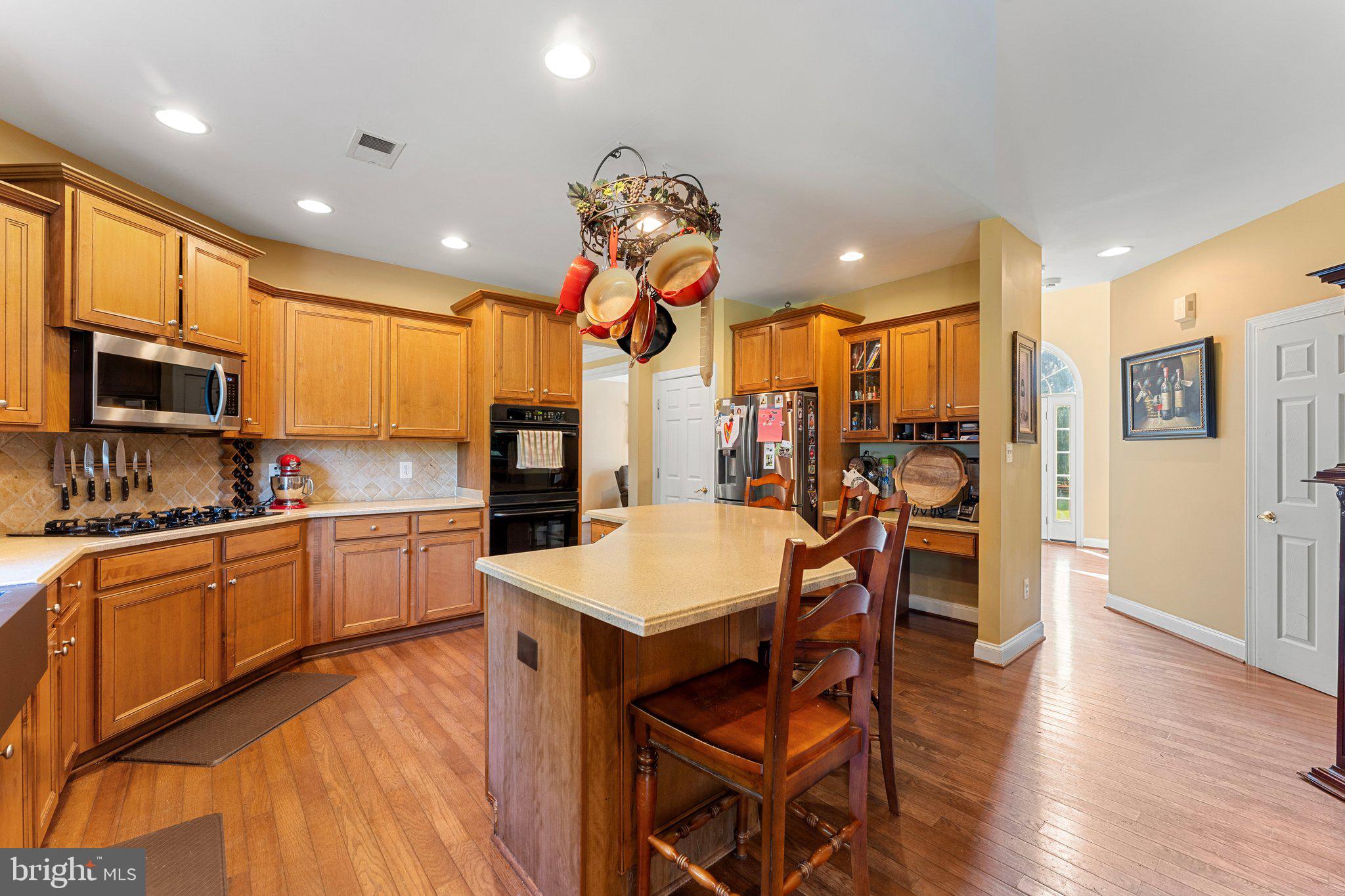 MADISON GROVE - Residential